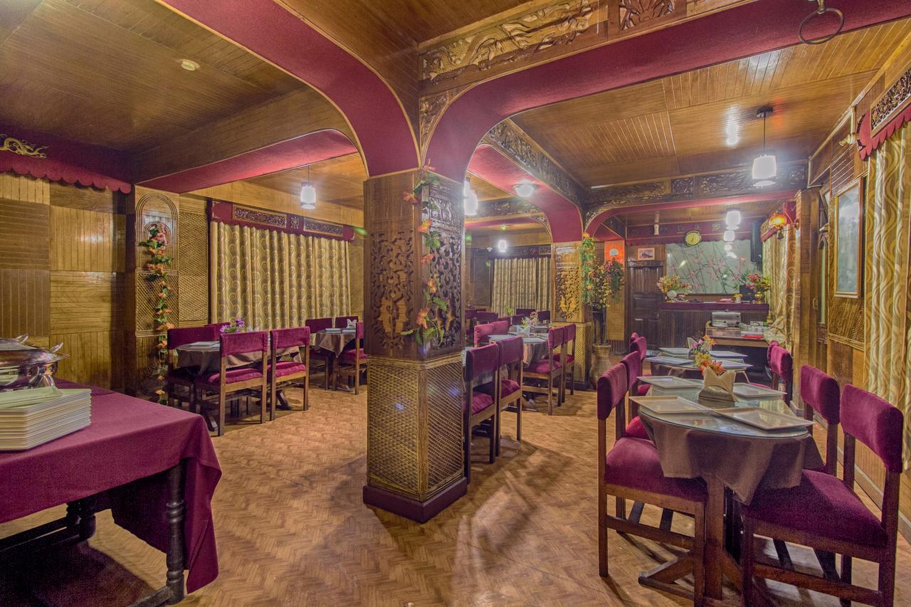 Hotel Soyang Uva Gangtok Exteriör bild