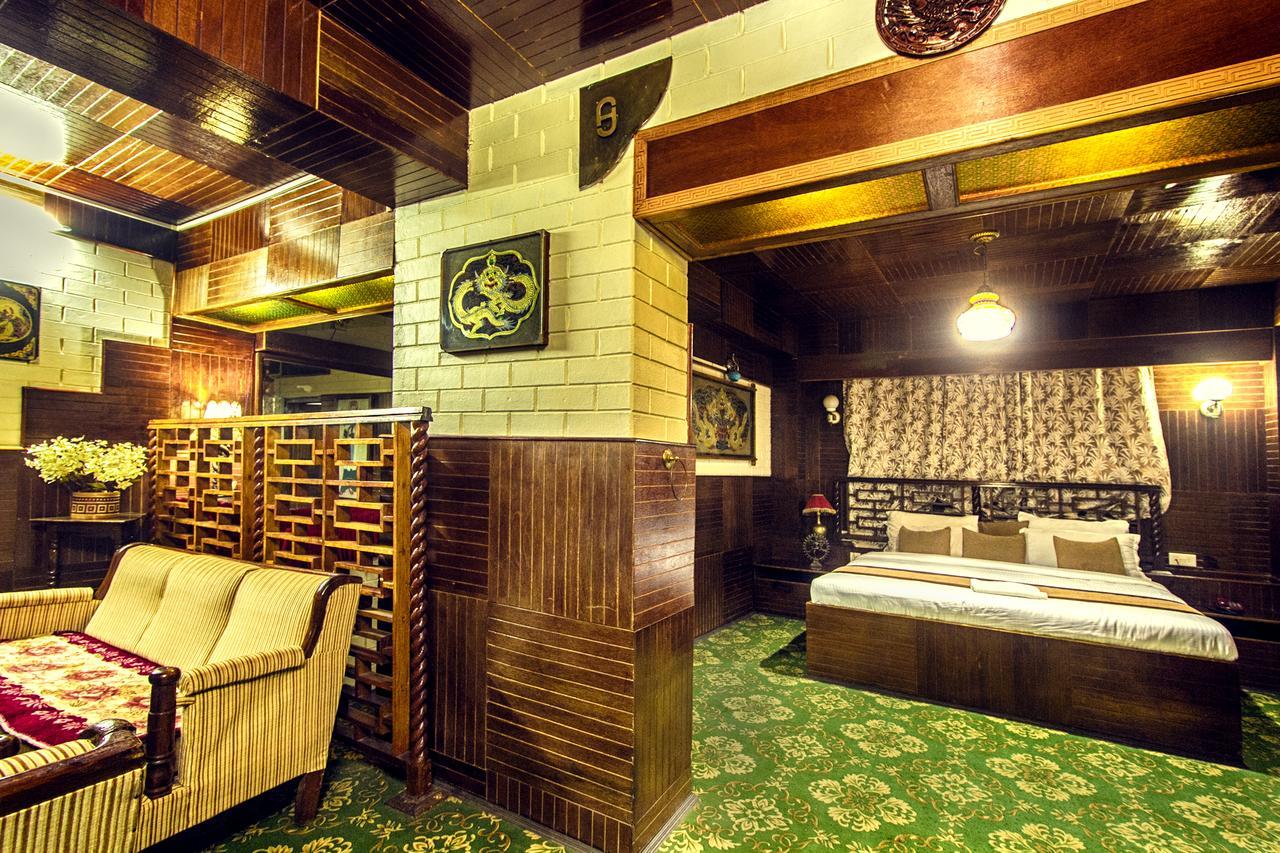 Hotel Soyang Uva Gangtok Exteriör bild