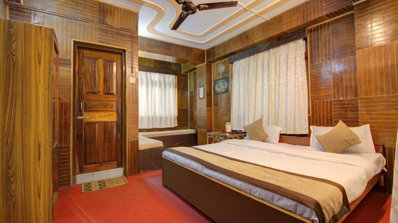 Hotel Soyang Uva Gangtok Exteriör bild